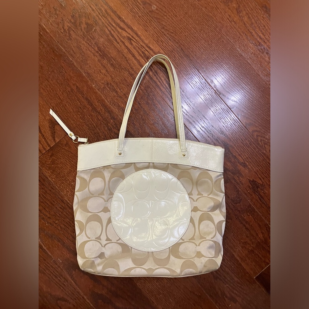 Coach Laura Tote Bag Imperfect